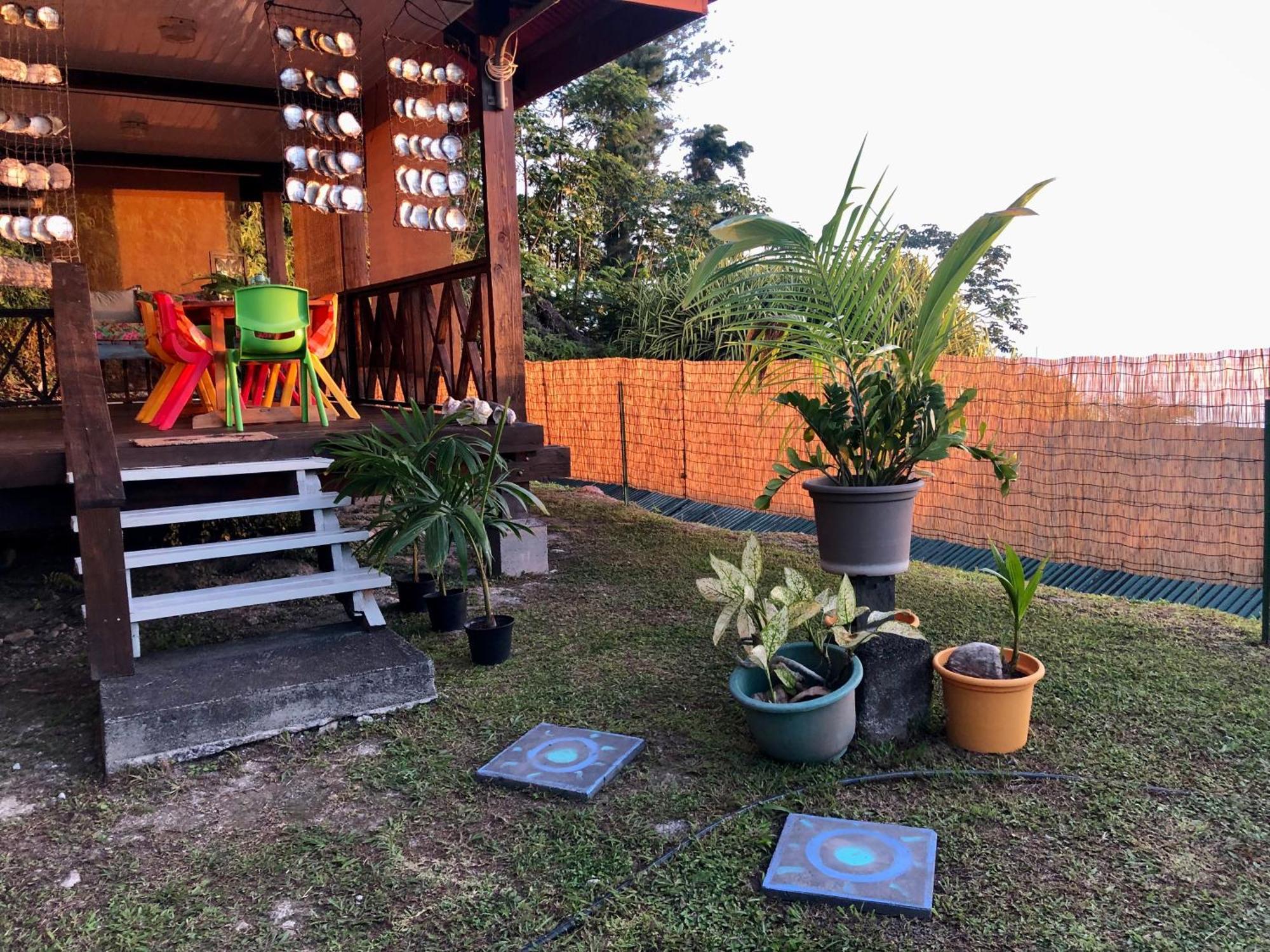 Fare Mirimiri Villa Uturoa Exteriör bild