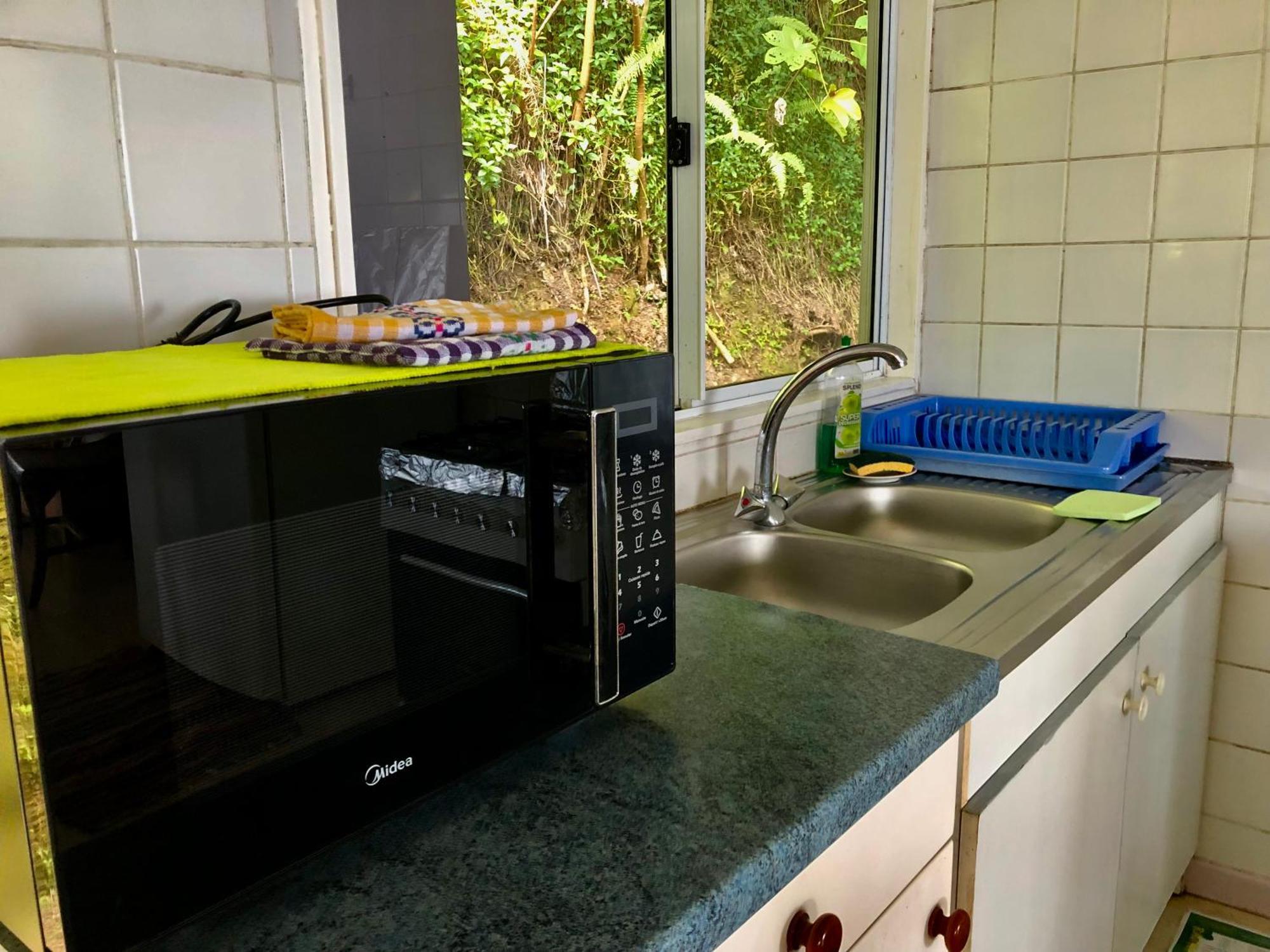Fare Mirimiri Villa Uturoa Exteriör bild