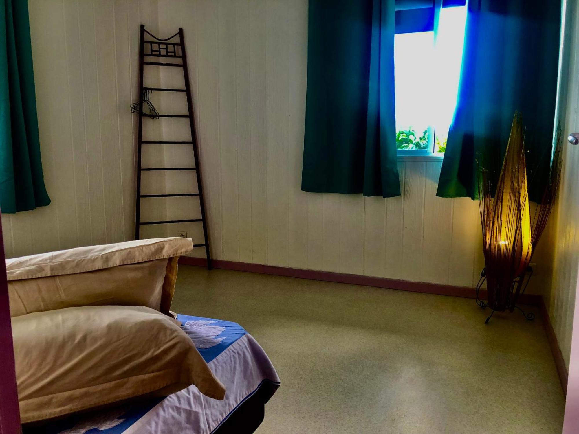 Fare Mirimiri Villa Uturoa Exteriör bild