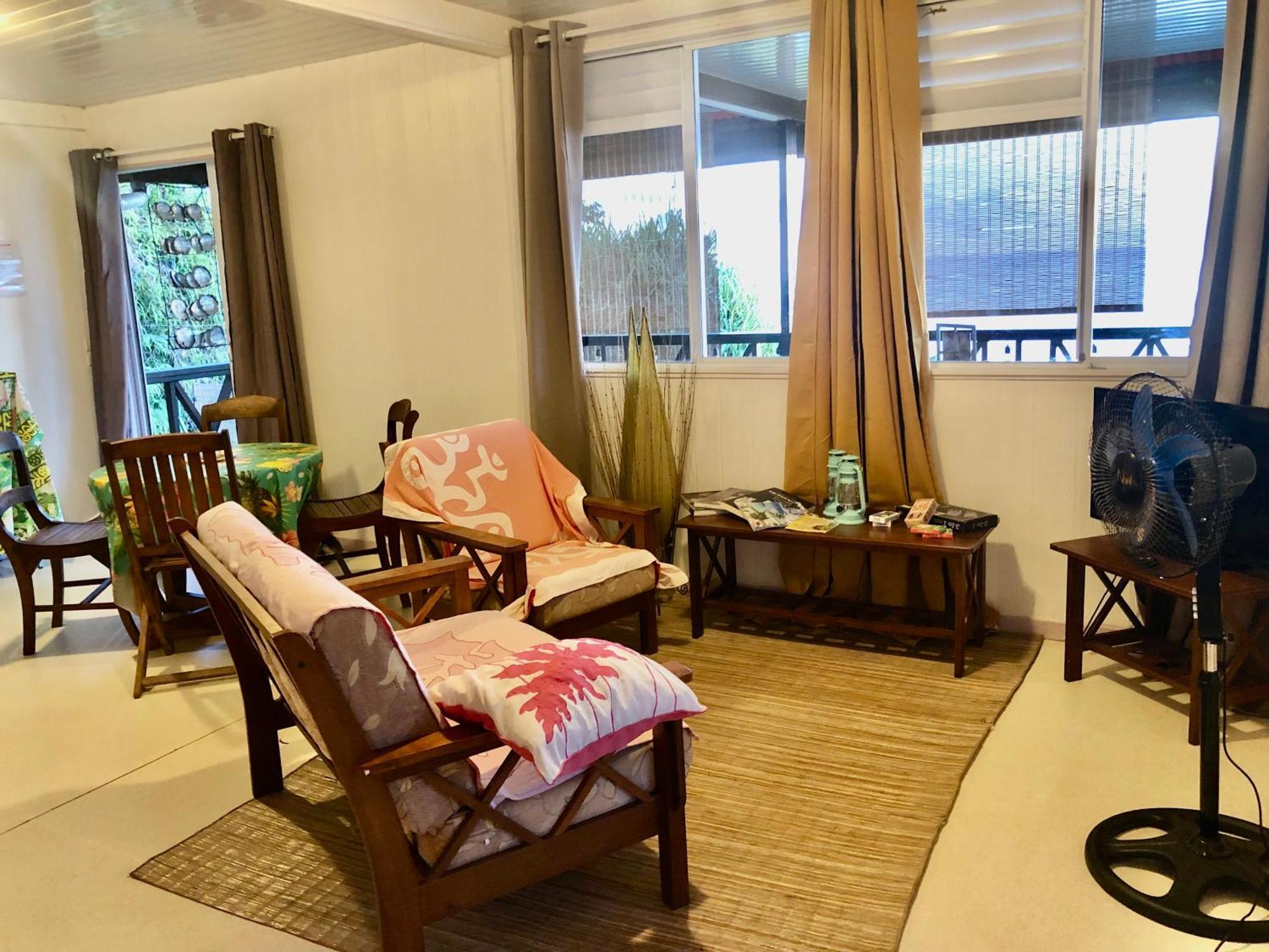 Fare Mirimiri Villa Uturoa Exteriör bild